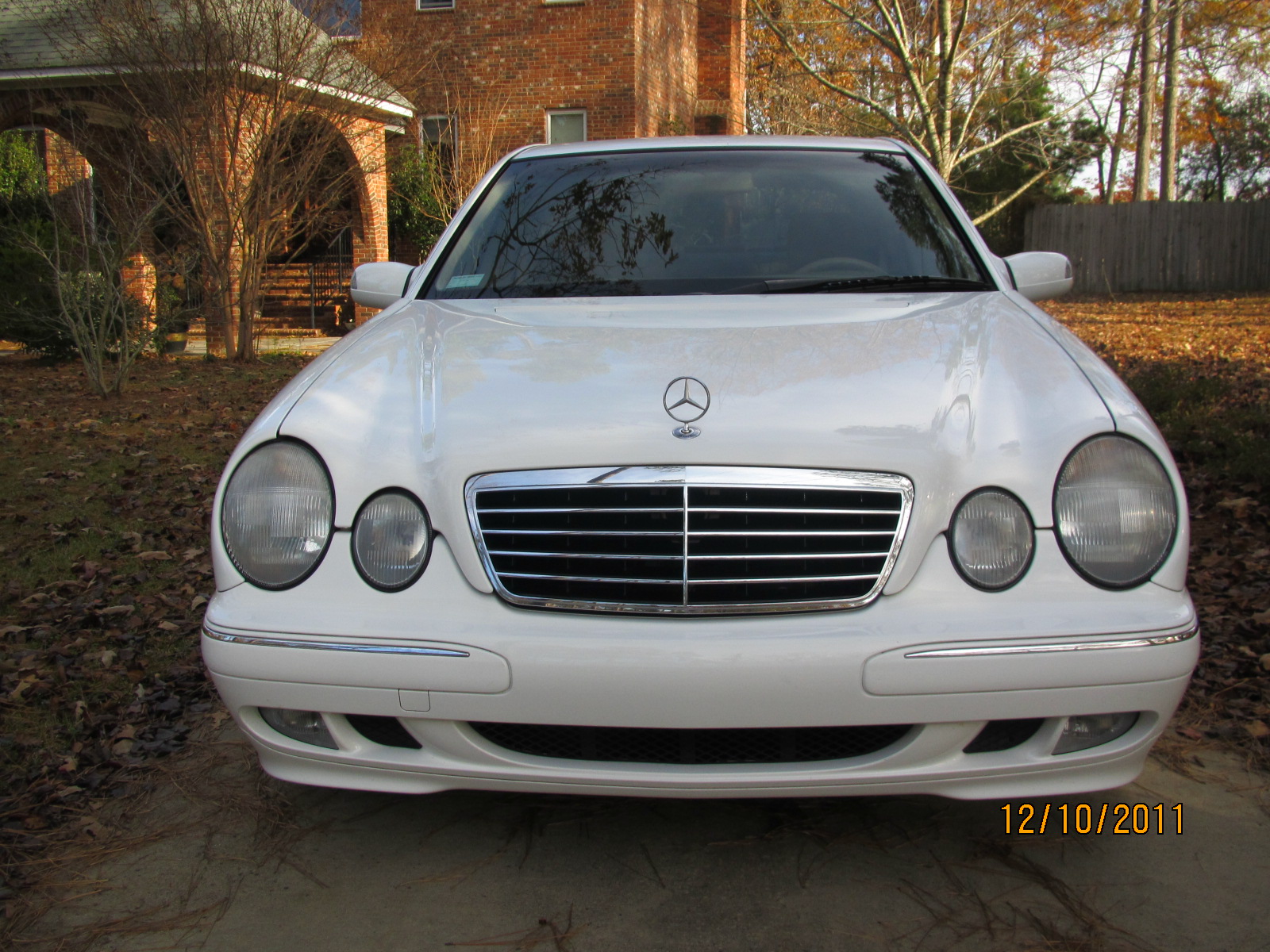 Mercedes benz e class 2001 model #3