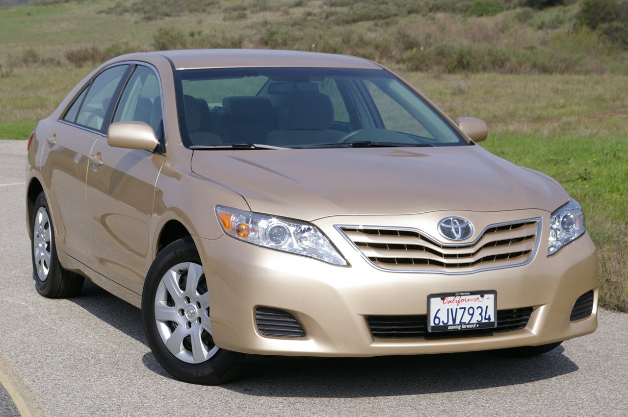 2010 toyota camry le v6 reviews #4