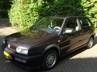1993 Volkswagen Golf Overview 1993 Volkswagen Golf Overview