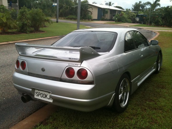 Owning a nissan skyline in canada #8