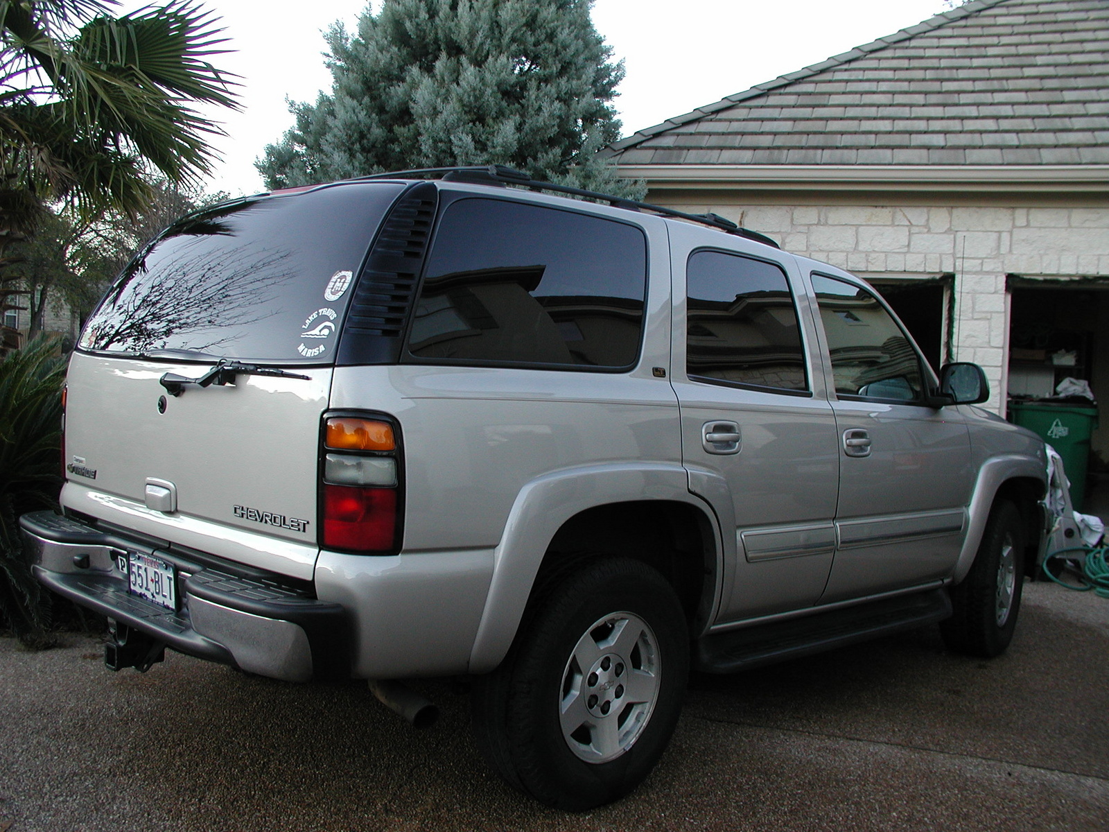 2004 Chevrolet Tahoe Pictures CarGurus