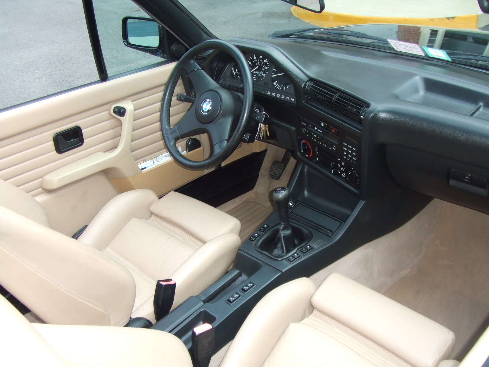 325I bmw seats #3