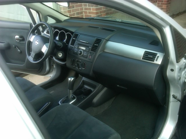 2009 Nissan Versa
