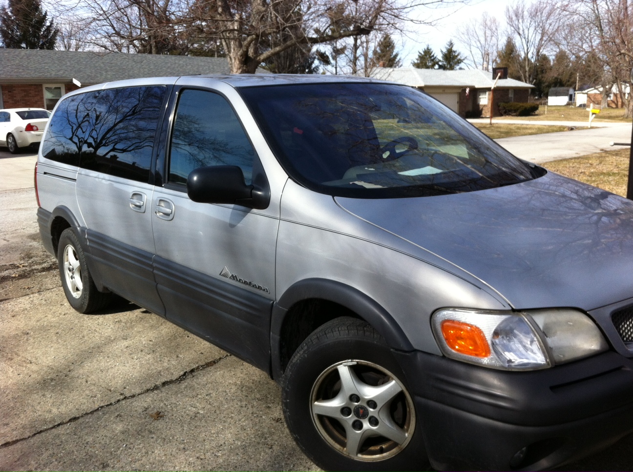 1999 Pontiac Montana