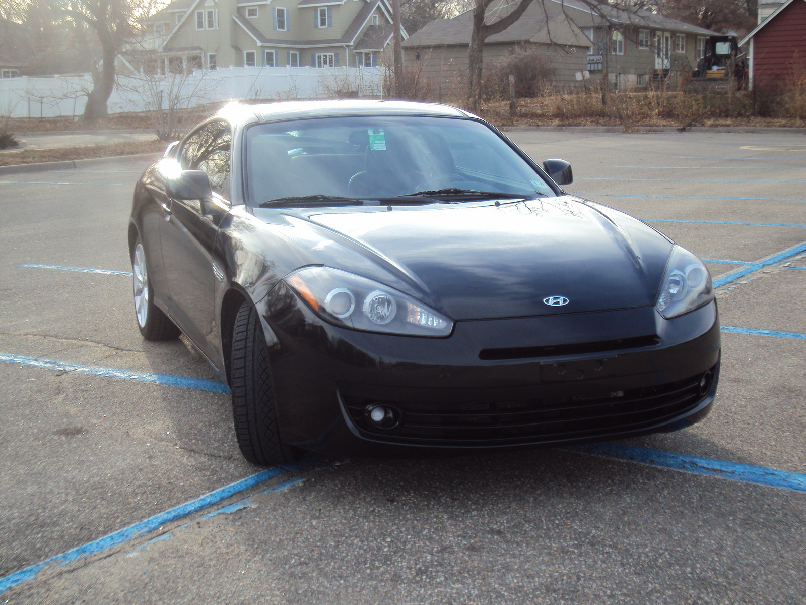 Steal This Deal: 2008 Hyundai Tiburon   Check Out The Photos! - y5j31oe