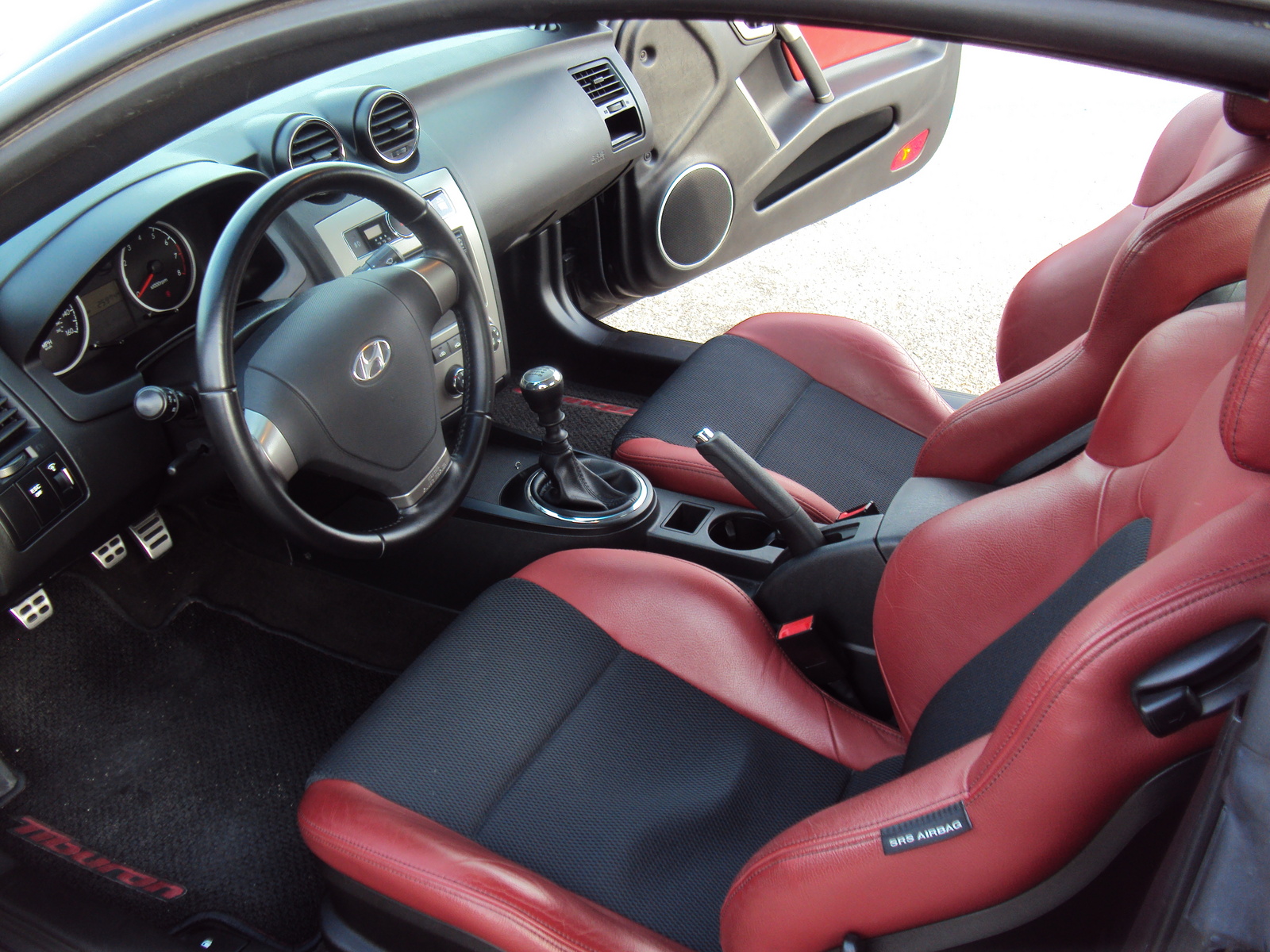 Find Your Next Ride:  2008 Hyundai Tiburon (Gallery Inside) - v8qelfr