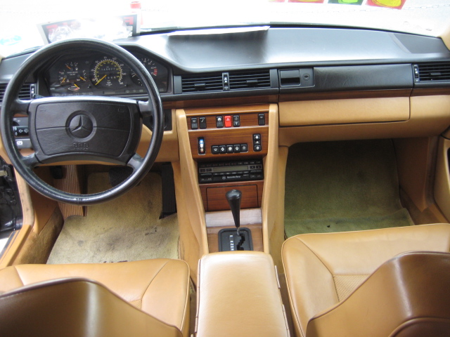 Mercedes 300e interior #6