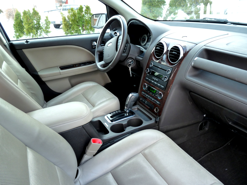 Ford Taurus X Limited AWD - Pictures - Picture of 2008 Ford Taurus X ...