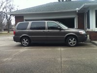 2005 Chevrolet Uplander Overview 2005 Chevrolet Uplander Overview