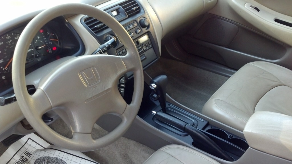 Honda accord 1998 interior #6