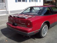 1988 Oldsmobile Cutlass Supreme Overview 1988 Oldsmobile Cutlass Supreme Overview