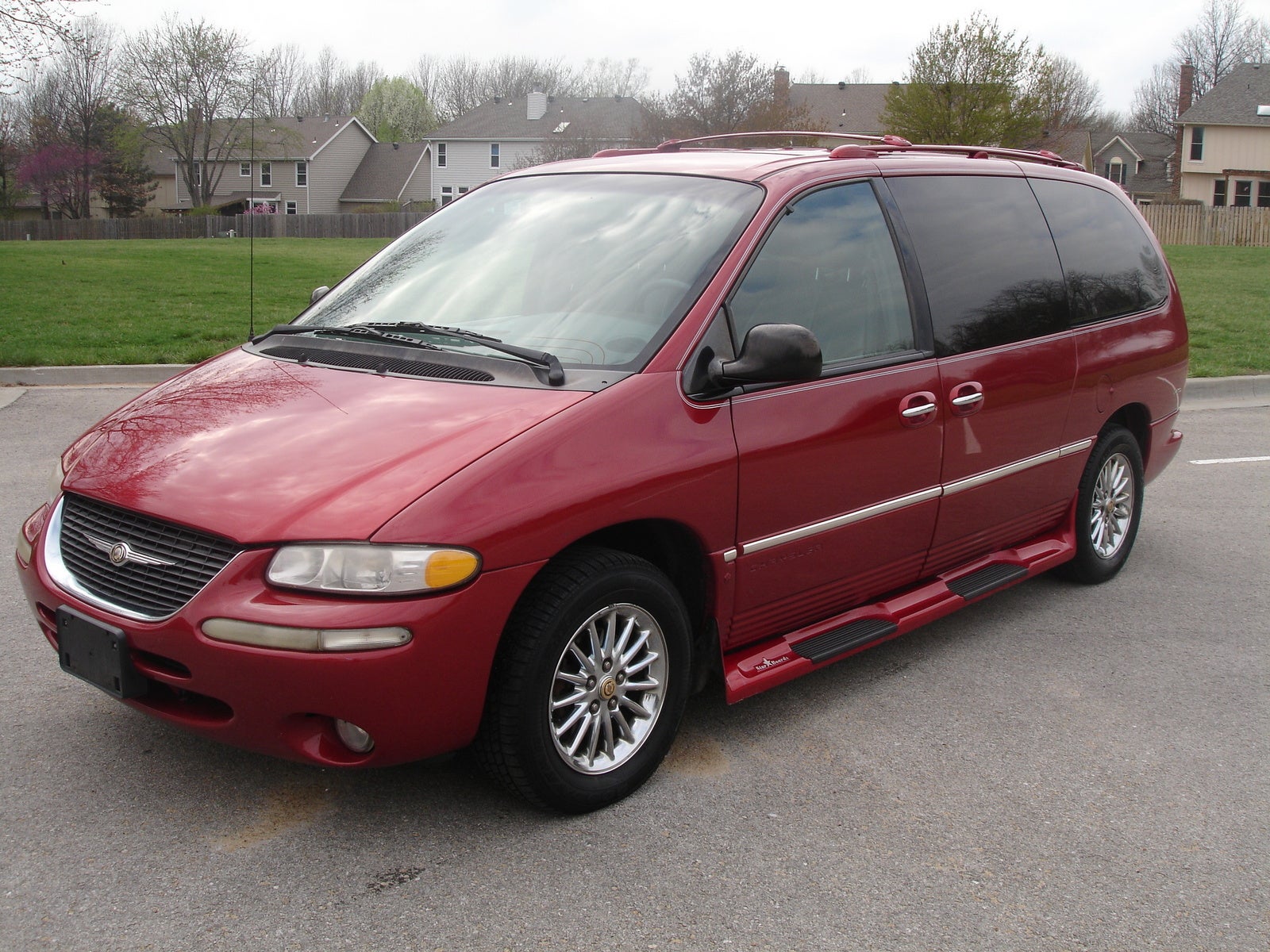 2000 Chrysler Town & Country Exterior Pictures CarGurus