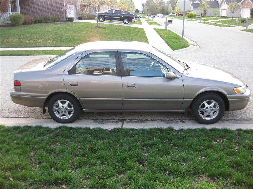 1999 Toyota camry xle mpg