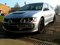 2004 Mitsubishi Lancer Evolution Overview 2004 Mitsubishi Lancer Evolution Overview