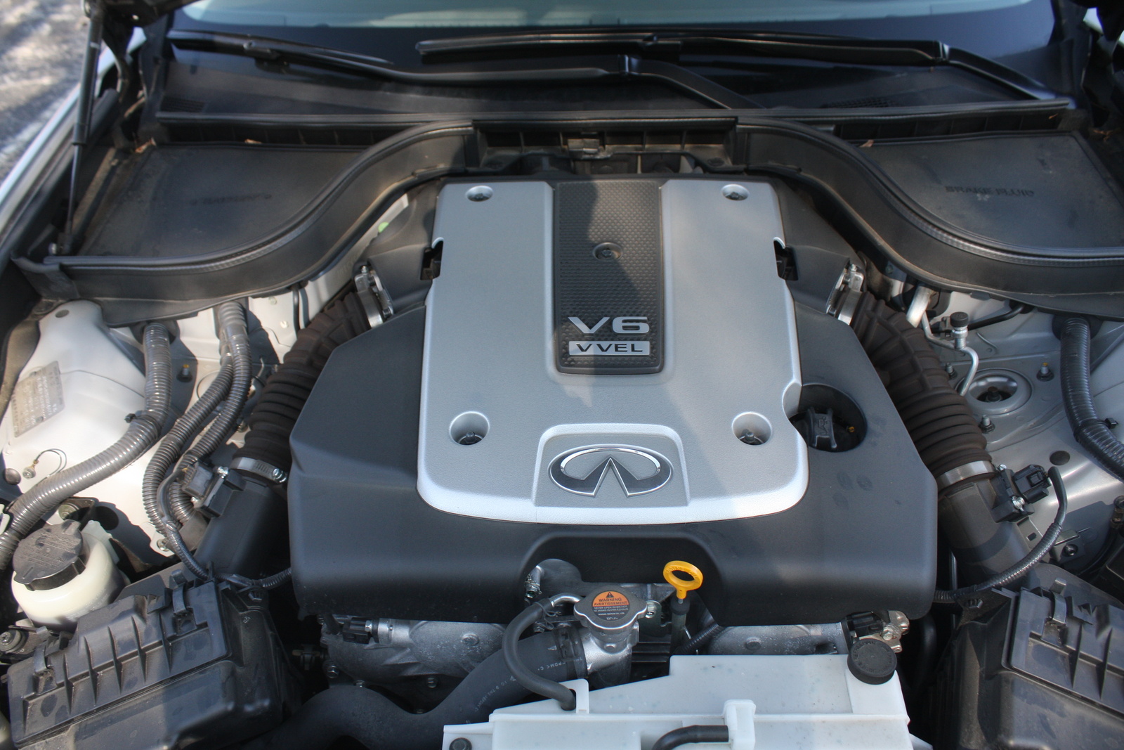 2011 Infiniti G37