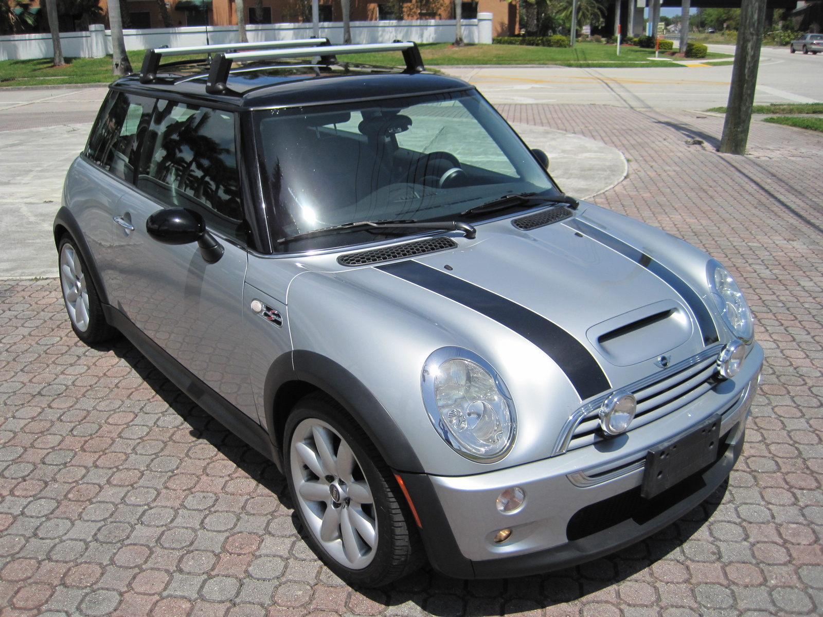 2002 mini z