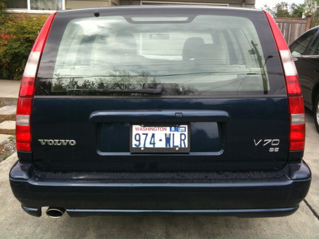 [Afbeelding: 2000_volvo_v70_se-pic-2585848019809471518.jpeg]
