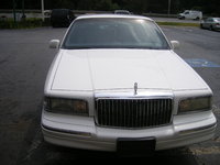 1995 Lincoln Continental Overview 1995 Lincoln Continental Overview