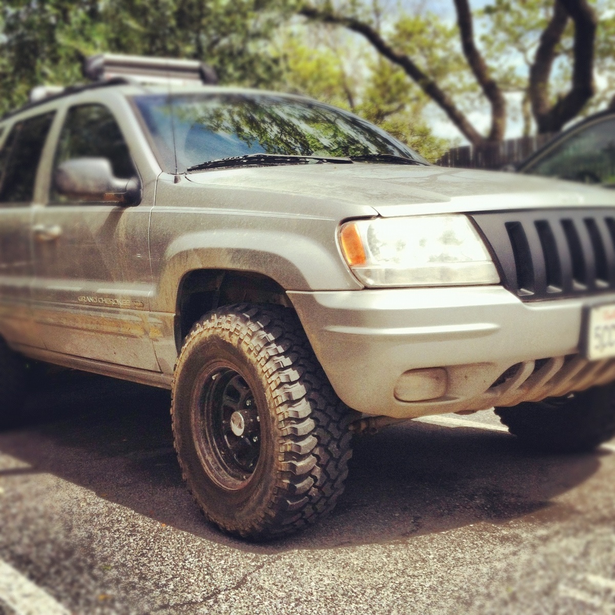 Jeep Grand Cherokee Laredo Lifted Pictures