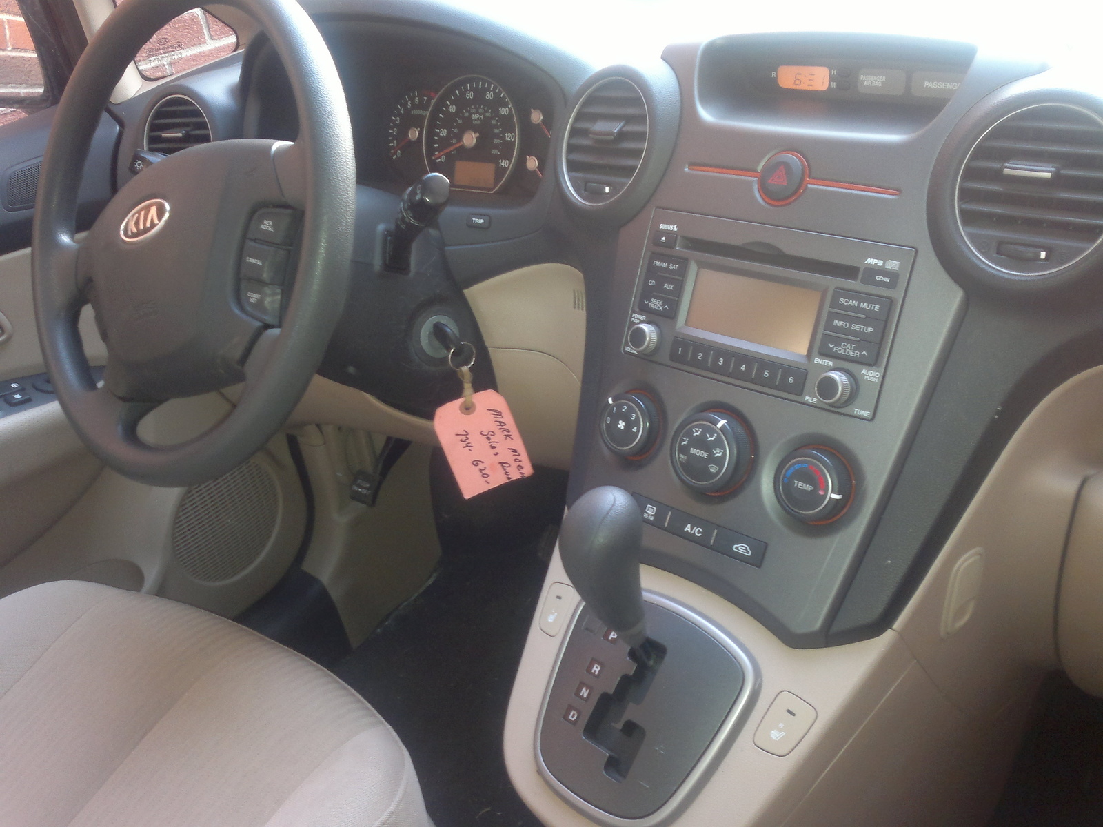 2009 Kia Rondo