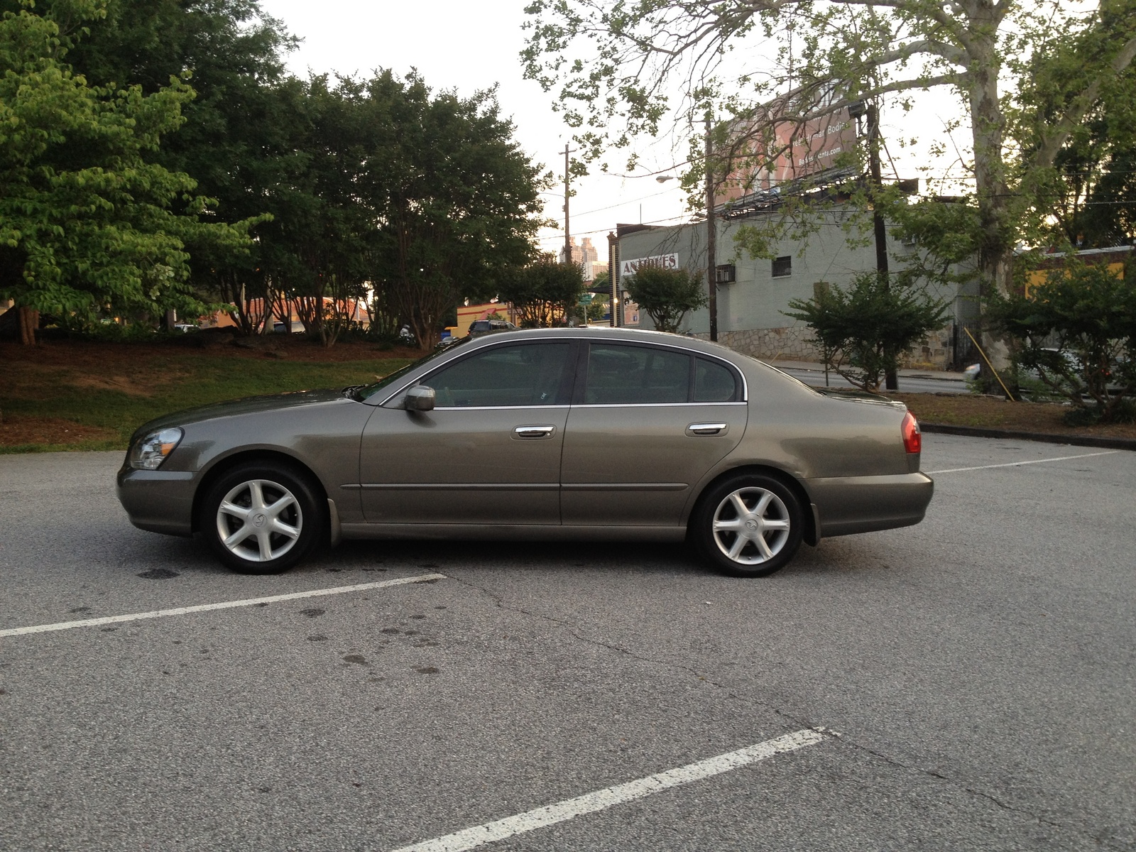 2004 Infiniti Q45