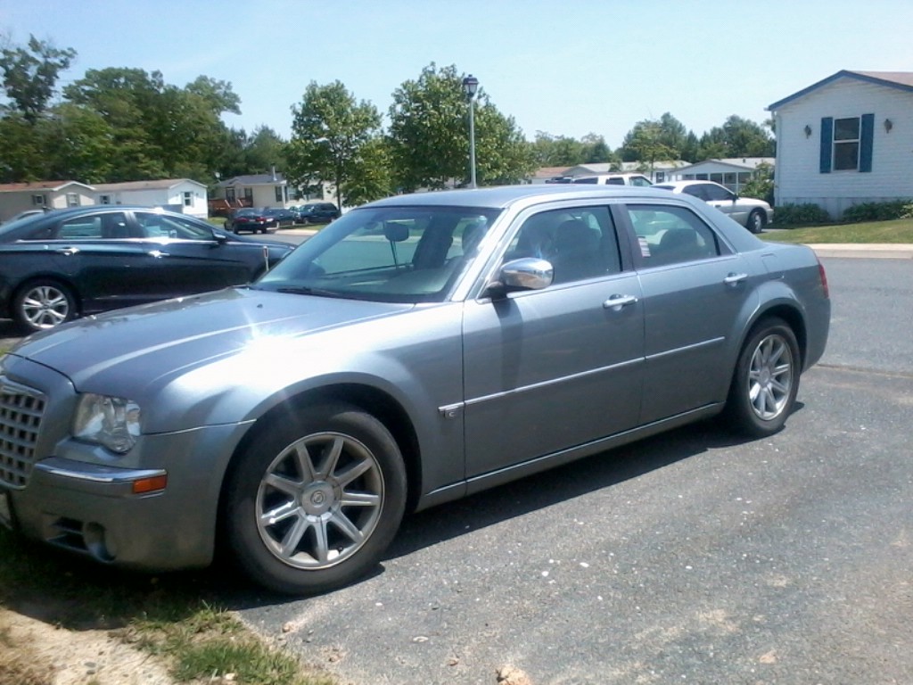 2006 Chrysler 300 srt8 problems #2