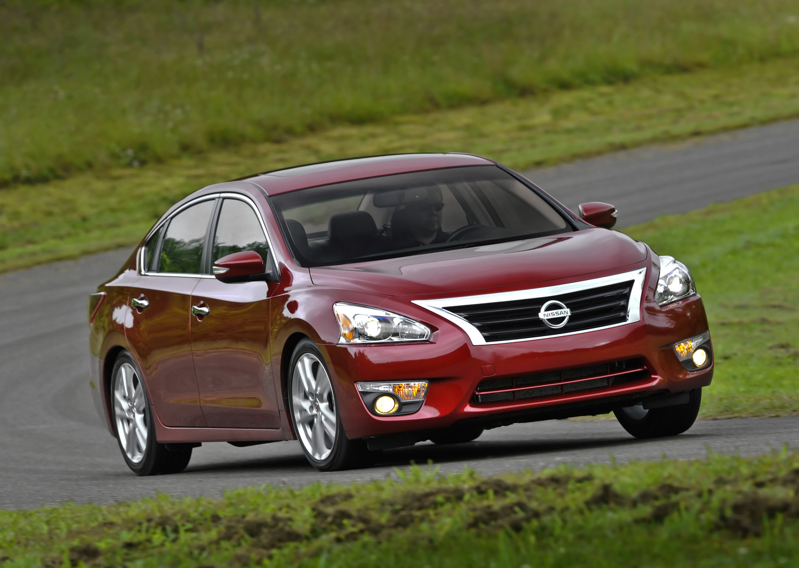 Is the nissan altima a good car #2