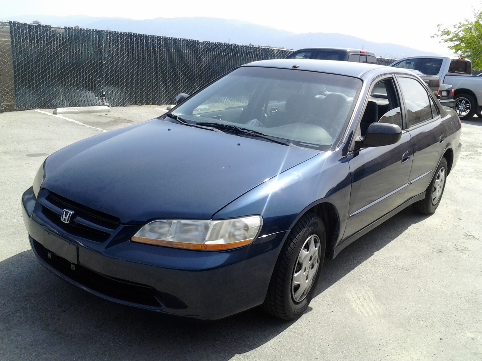 2000 Honda accord worth canada #7