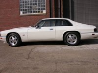 1995 Jaguar XJ-S Overview 1995 Jaguar XJ-S Overview