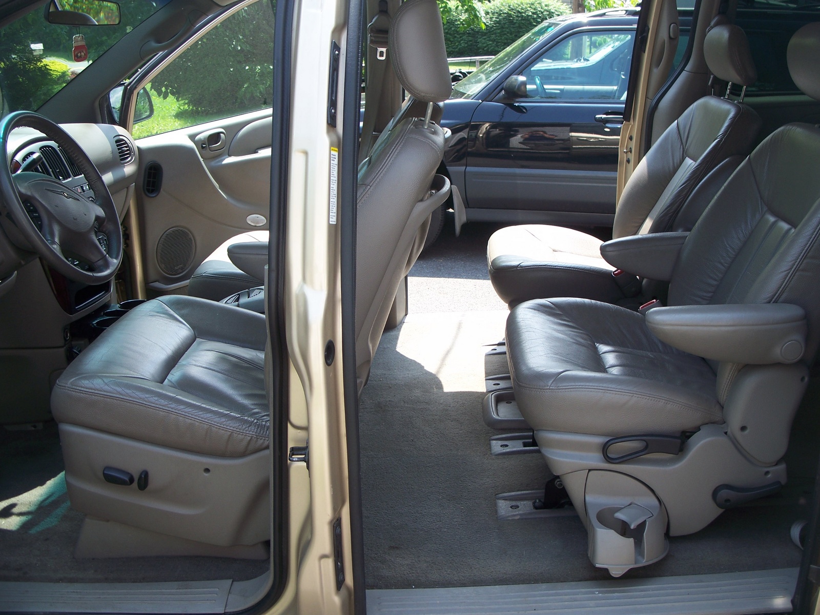 2001 Chrysler Town & Country - Pictures - CarGurus