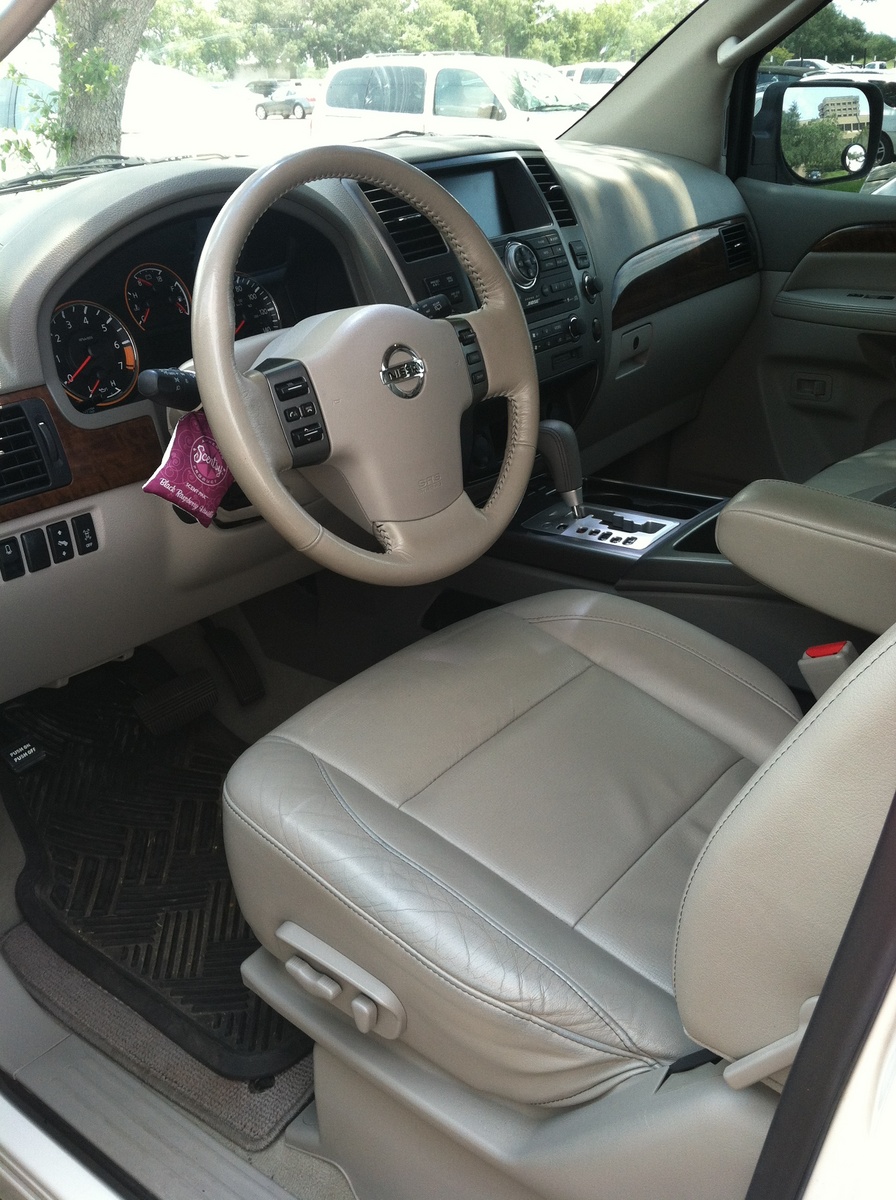 2010 Nissan Armada