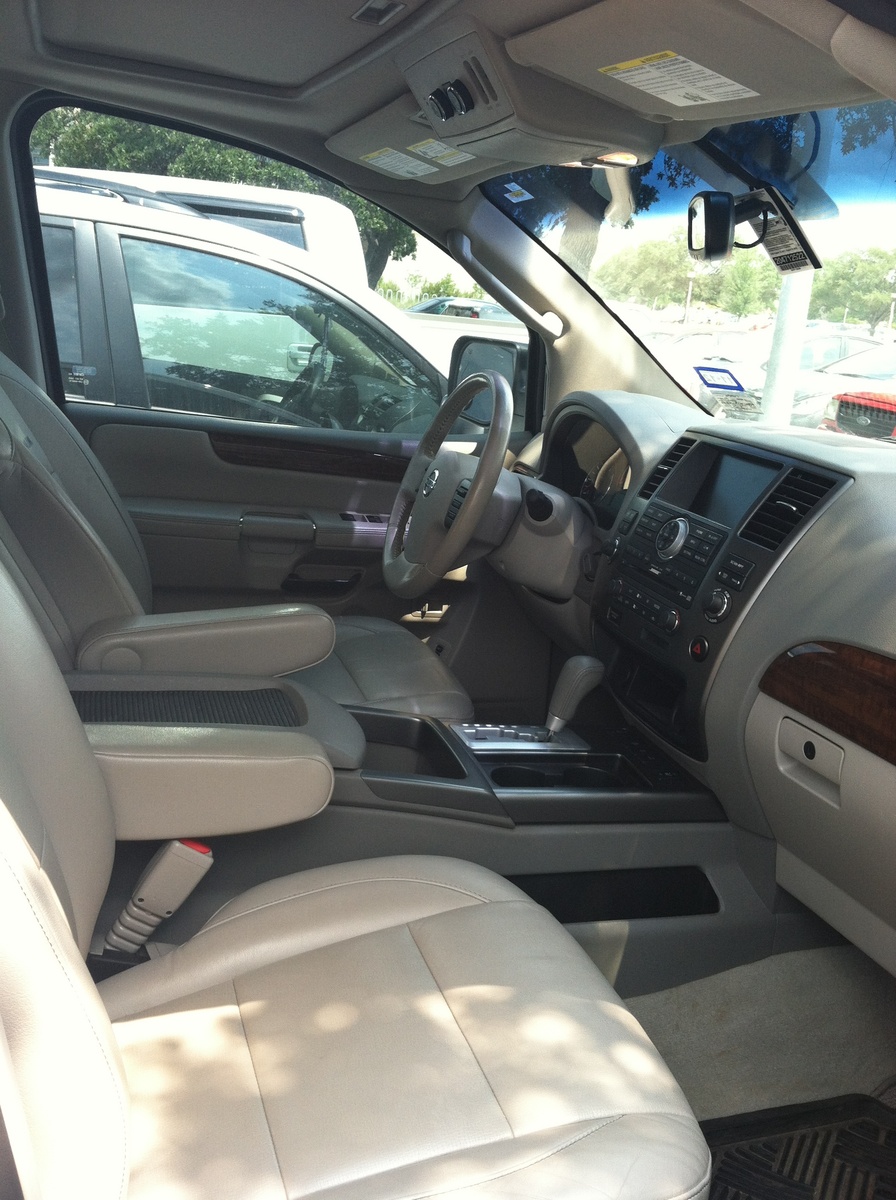 2010 Nissan Armada