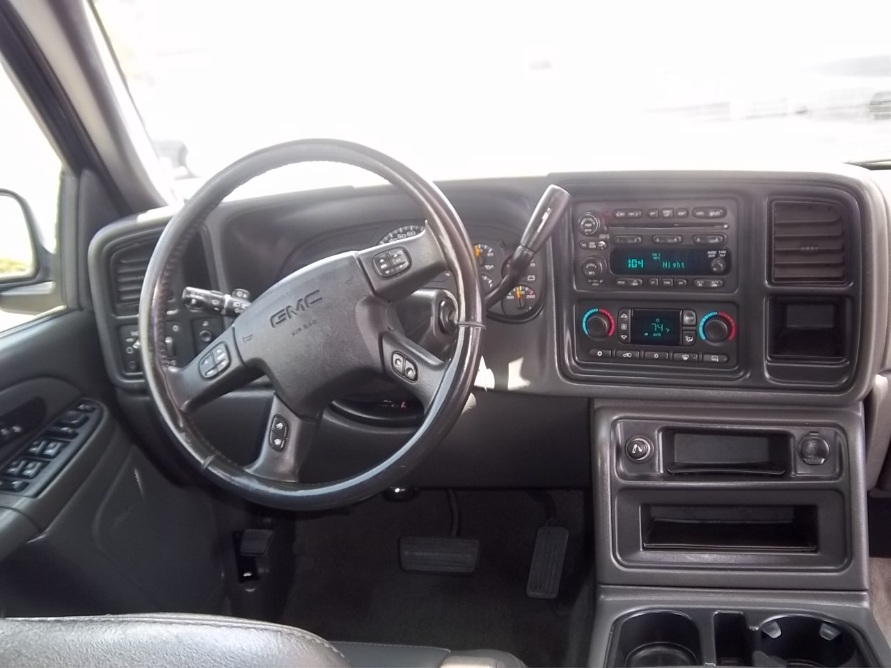 2005 Gmc Sierra 1500 Pictures Cargurus