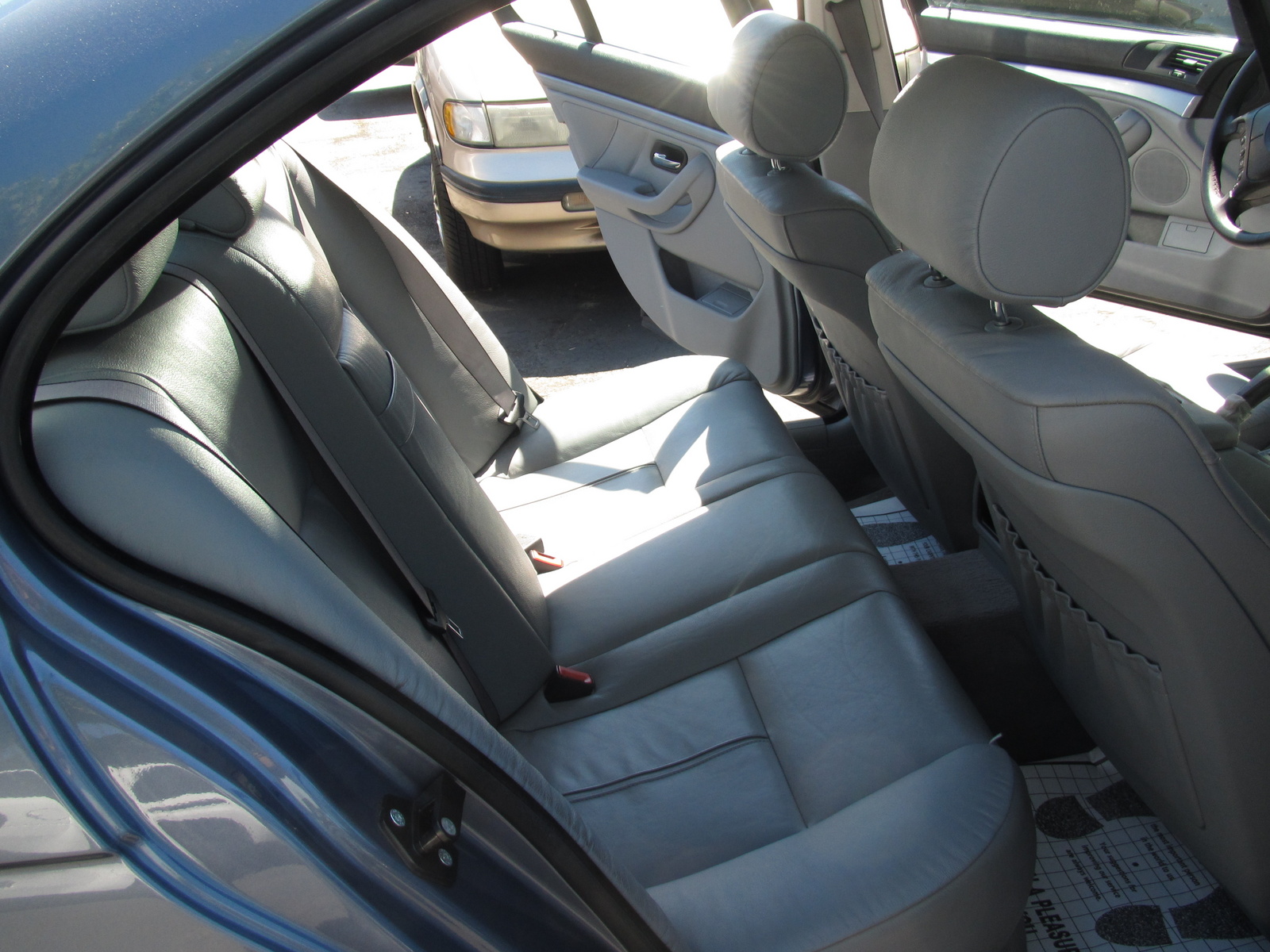 2003 Bmw 530i interior #5