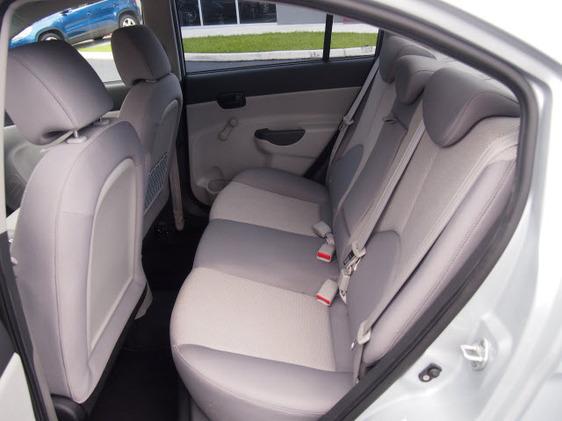 2010 Hyundai Accent