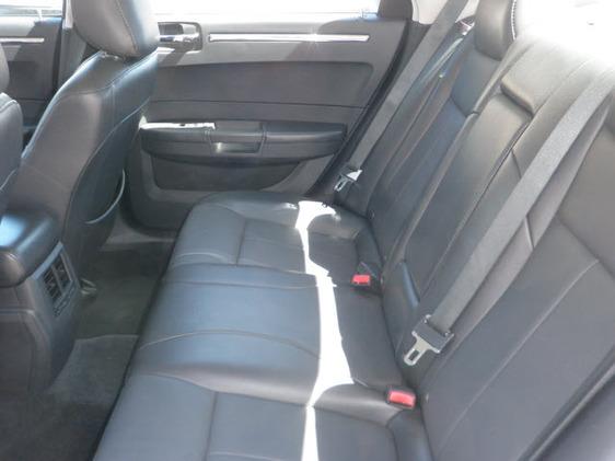 2010 Chrysler 300