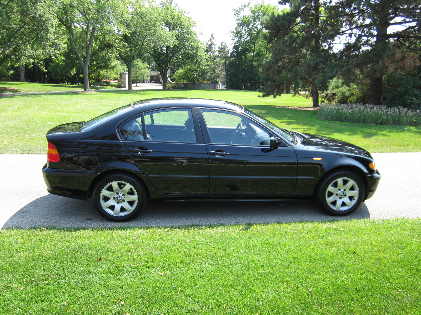 2002 Bmw 3 series 325xi sedan #5