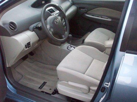 2009 Toyota Yaris