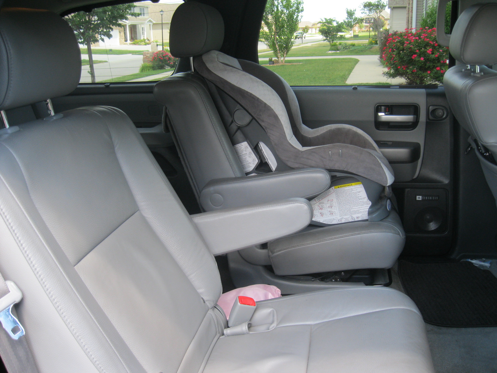 2010 Toyota Sequoia