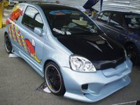 2002 Toyota Yaris Overview 2002 Toyota Yaris Overview