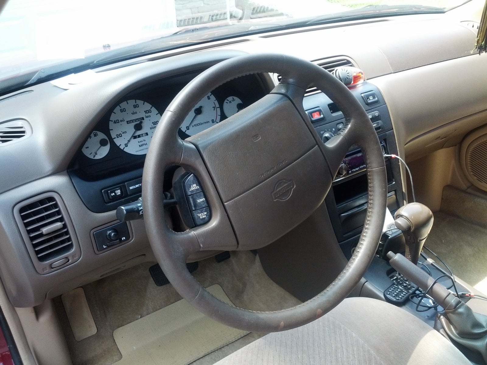 1996 Nissan maxima interior