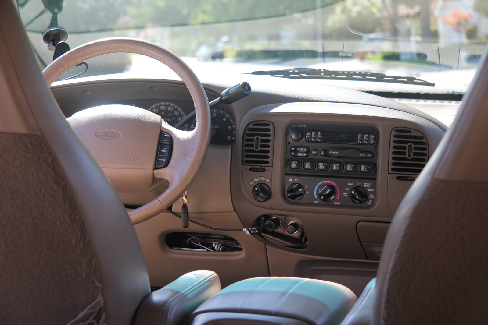 2002 Ford Explorer Eddie Bauer >> 1998 Ford Expedition - Interior Pictures - CarGurus 2002 Ford Explorer Eddie Bauer >> 1998 Ford Expedition - Interior Pictures - CarGurus