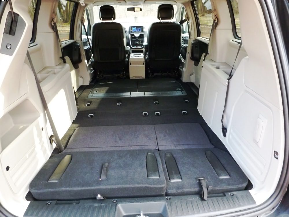 Chrysler town country seating arrangement #2