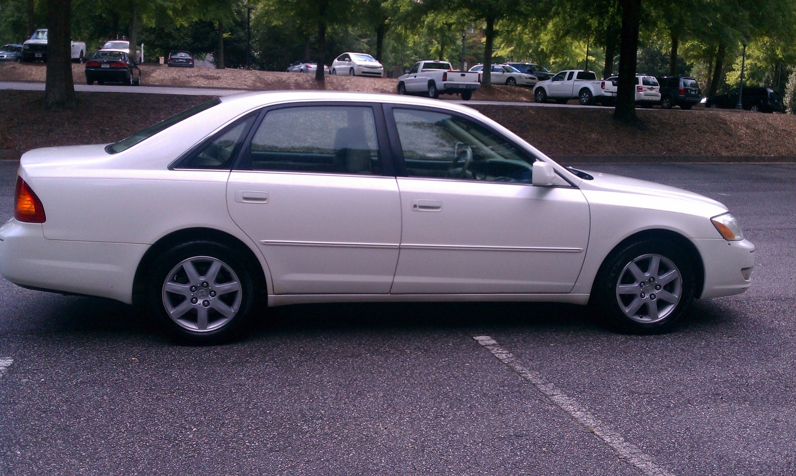 2001 Toyota avalon pictures
