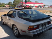 944 944