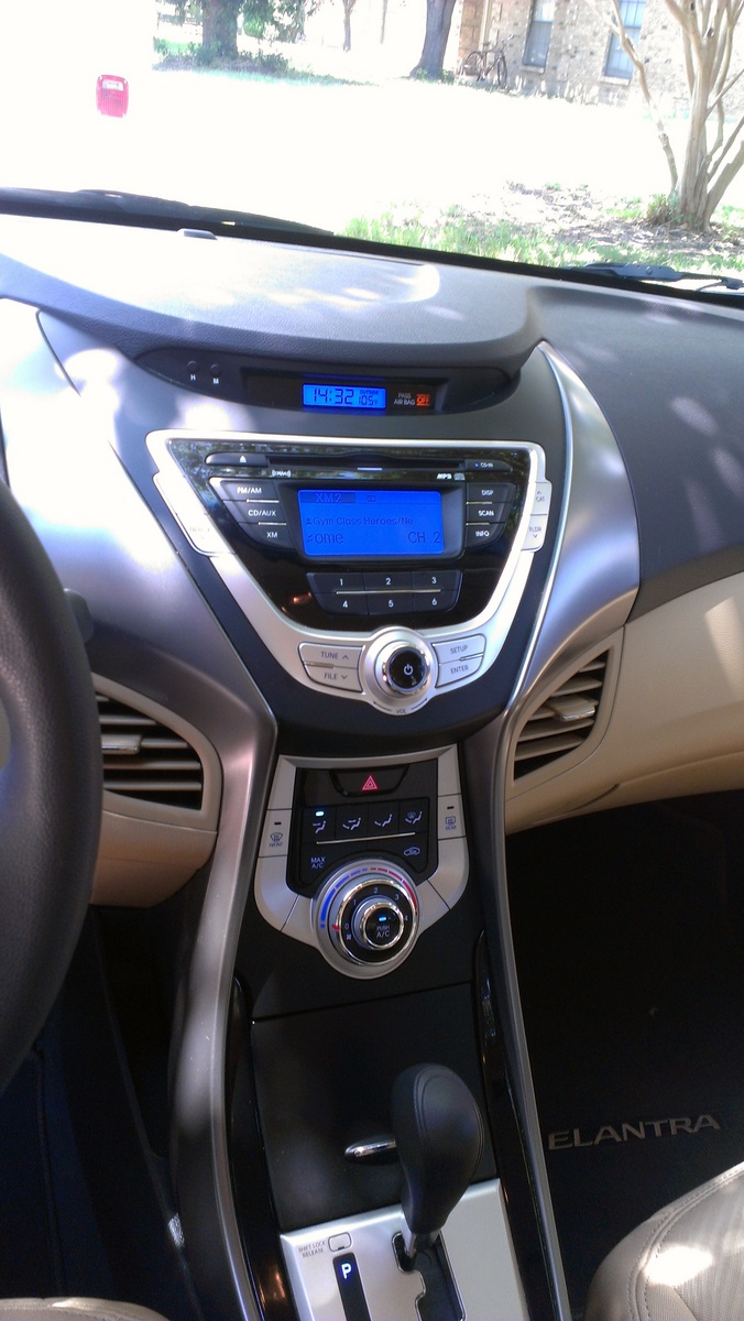 2012 Hyundai Elantra