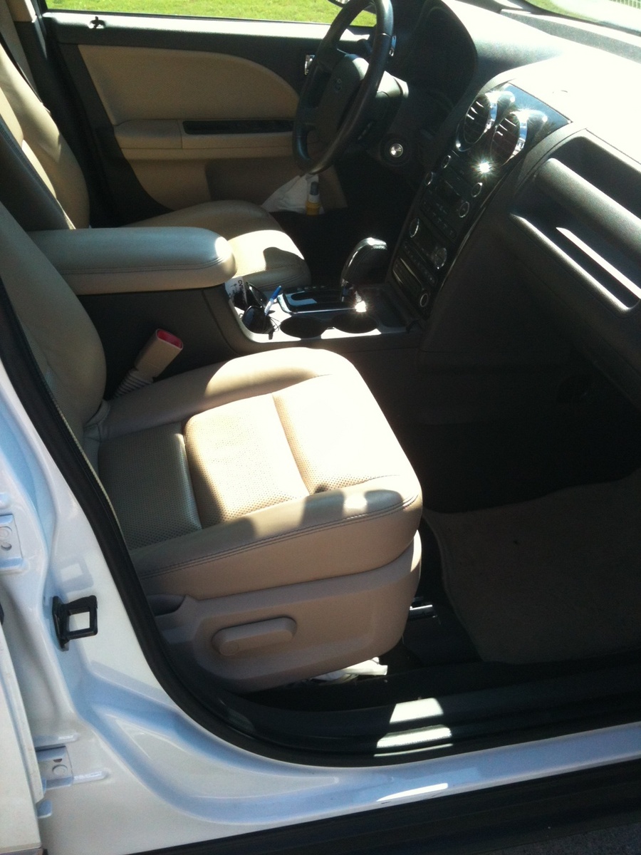 2008 Ford Taurus X - Interior Pictures - Picture of 2008 Ford Taurus X ...