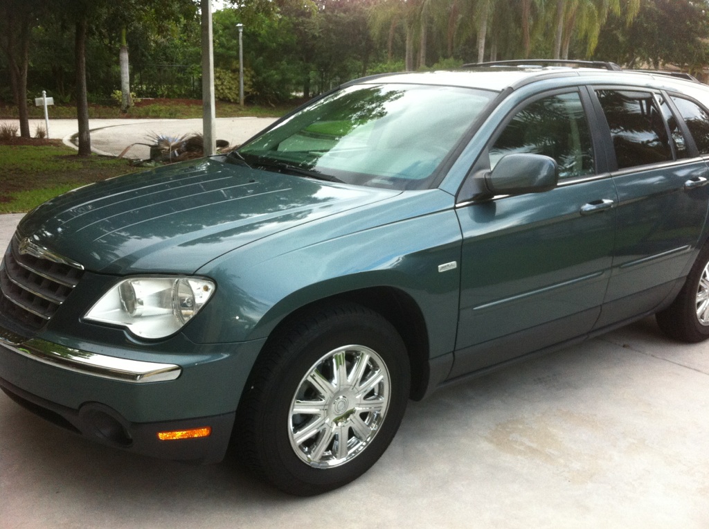 Chrysler pacifica touring signature #2