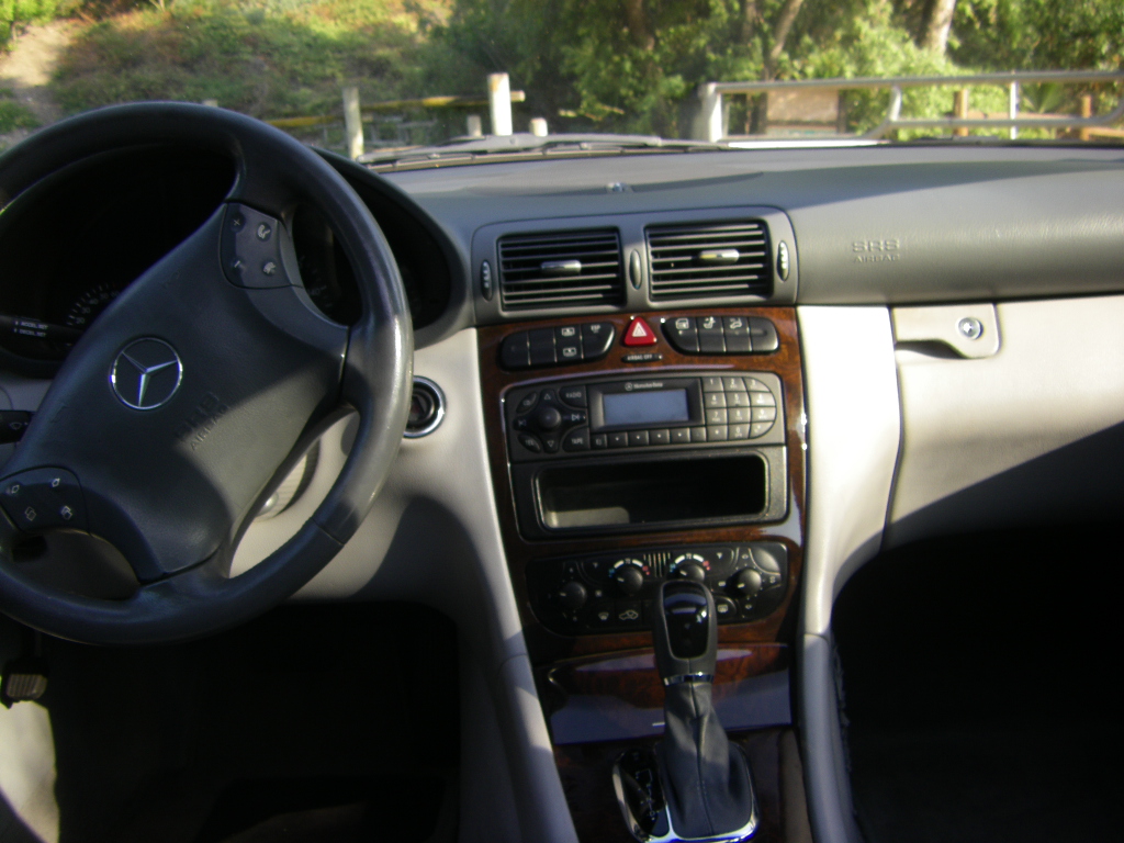 2002 Mercedes Benz C Class Interior Pictures Cargurus