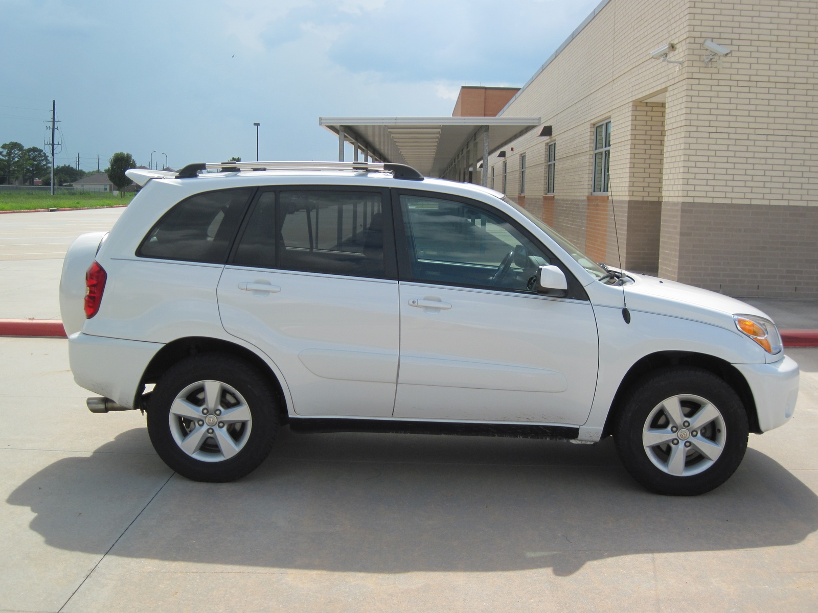 2004 toyota rav4 price canada #4